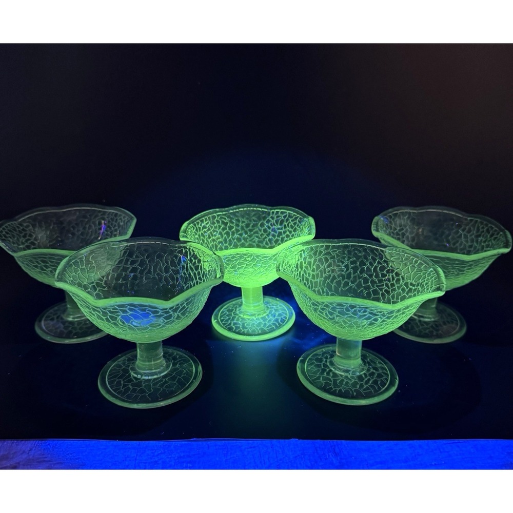 Set of 5 Crackle Me Cracky LE Smith Sherbet Bowls Ruffle Manganese UV Glow 1930s